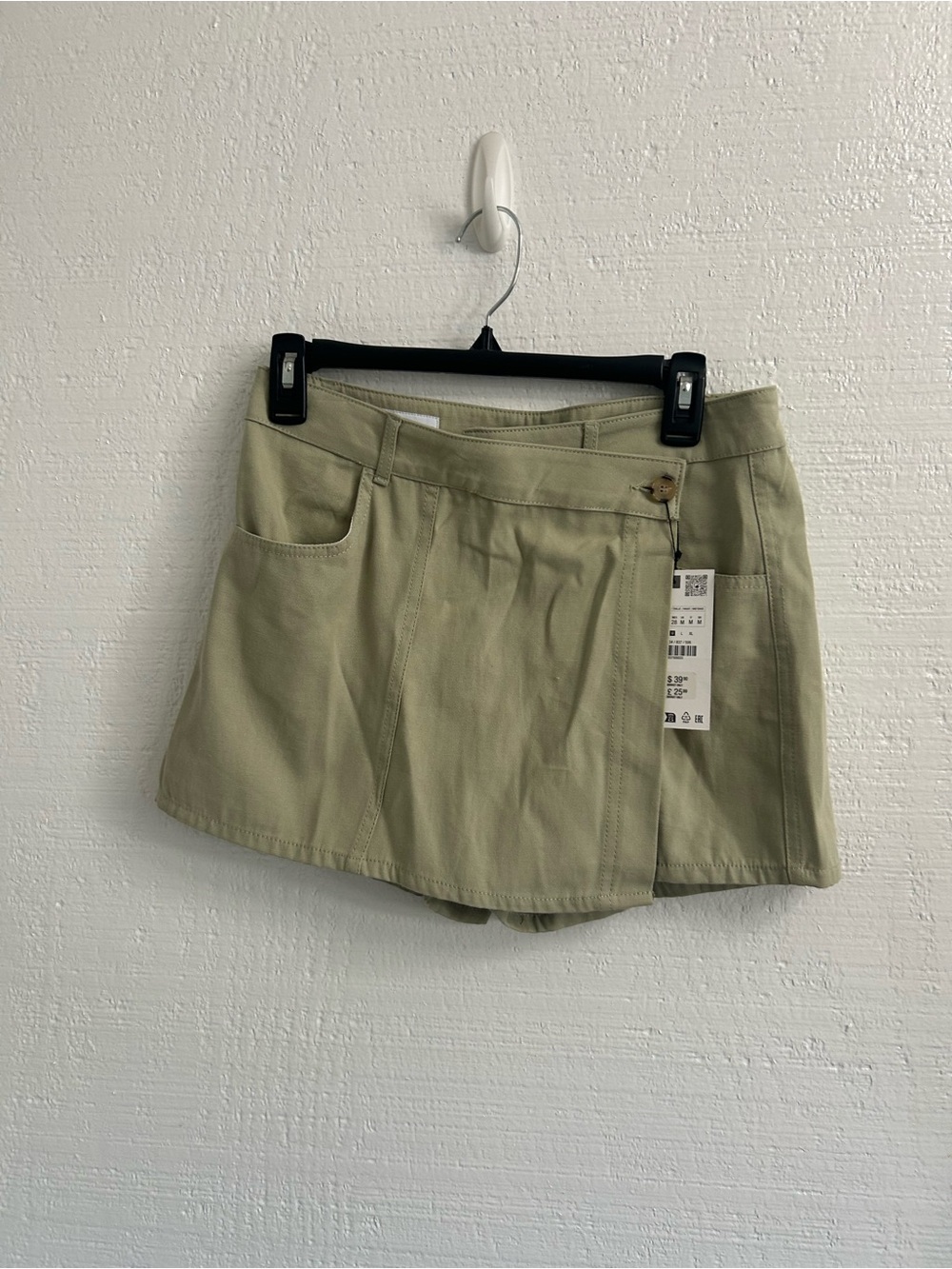 Zara Olive Utility Skort in Light Olive